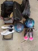 Columbia And Anger Raw Hammer Bowling Balls, Dexter Shoes, Circle Shoes And Bowling Bags, Qty 2
