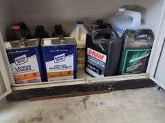 Lot of Klean Strip Lacquer Thinner, Mineral Spirits, Transmission Fluid, Coolant, Bar & Chain Oil, Heater Fuel, and Titebond II Premium Wood Glue, Contents Of Shelf