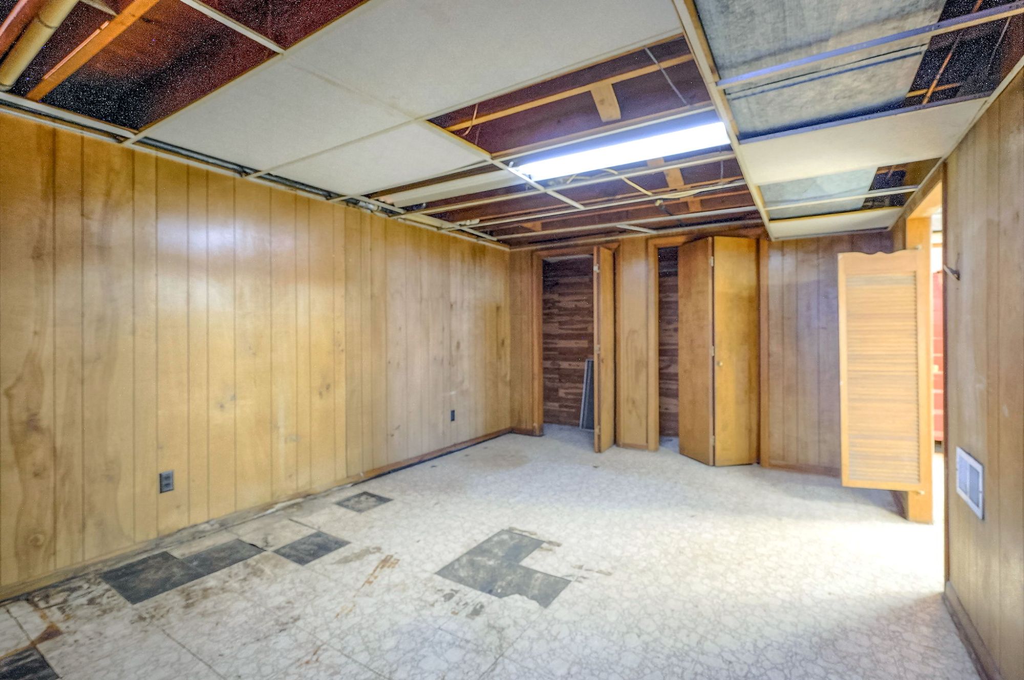 Lot image 32