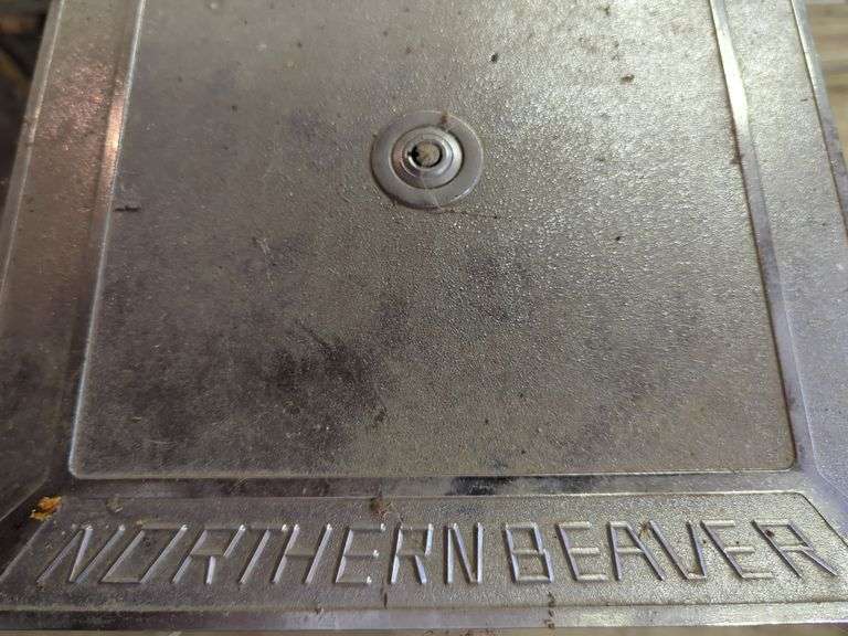 Northern Beaver 25 Cent Gumball Vending Machine, No Key