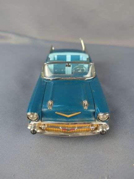 Diecast Classic Chevrolet Model Cars, Qty 5