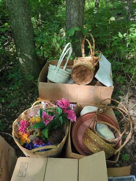 Home Decor and Crafting Supplies