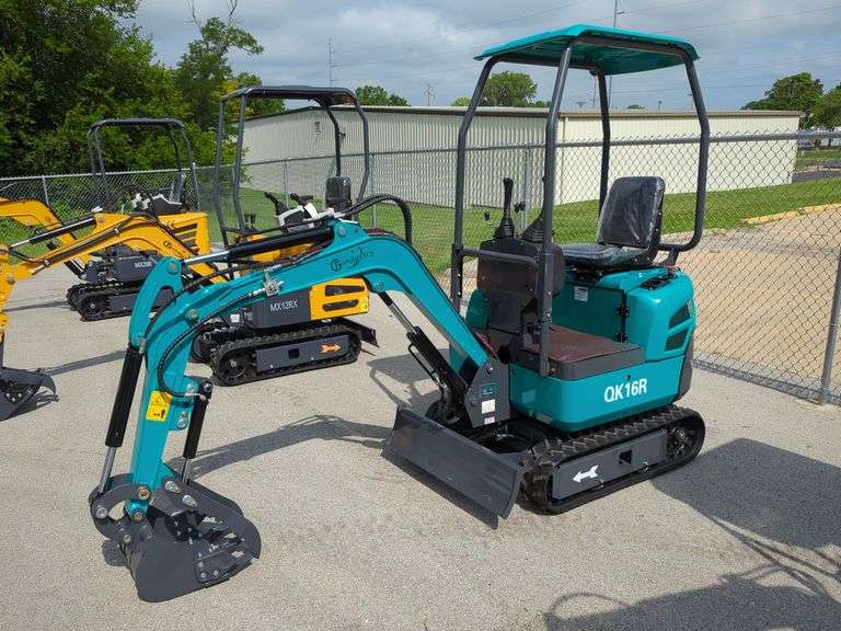 2025 CFG Model QK16R Mini Excavator - Unused, See Details For Video