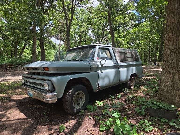1964 Chevrolet Pickup Truck, VIN 4C144S117918, Mileage Showing On Odometer 559,955, Missouri Title image