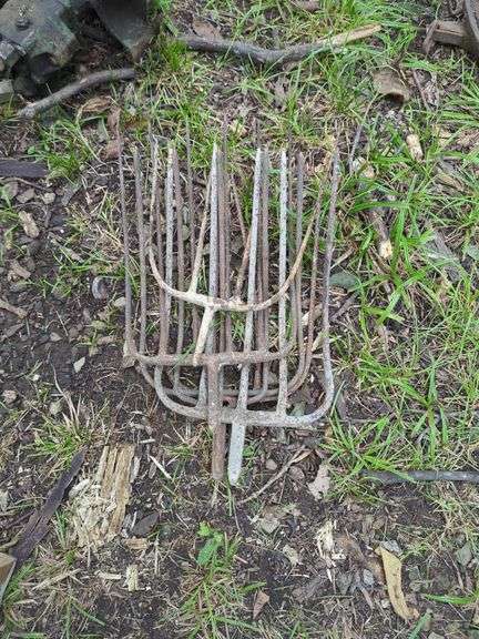 Metal Manure/Hay Forks Heads, Qty 5