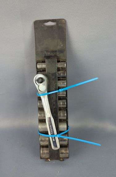 Craftsman Socket Set with Ratchet