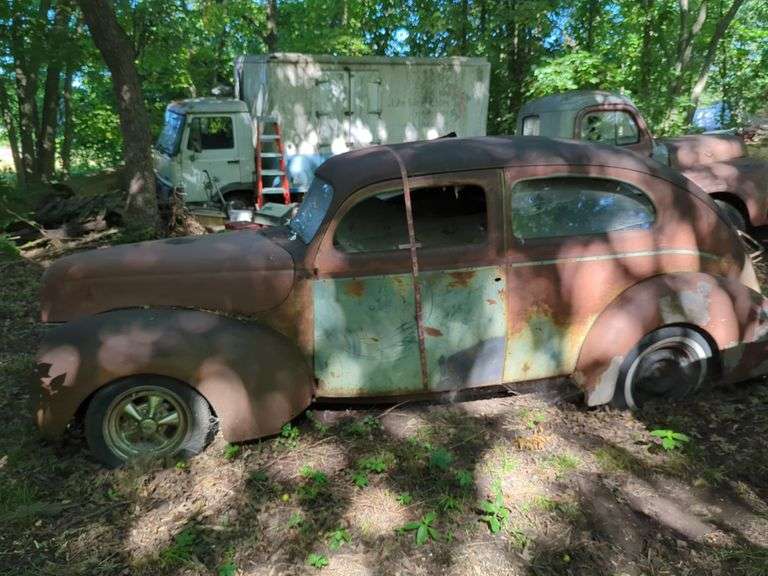 1930s/40s Ford Coupe Project Car, For Restoration, No Title, FRIDAY PICK UP