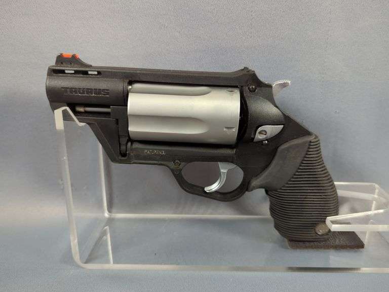 Brazil Taurus/ Taurus Int'l The Judge .45 LC/ .410 ga 5-Shot Revolver SN# EX503688, Never Fired, Fiber Optic Front Sight image