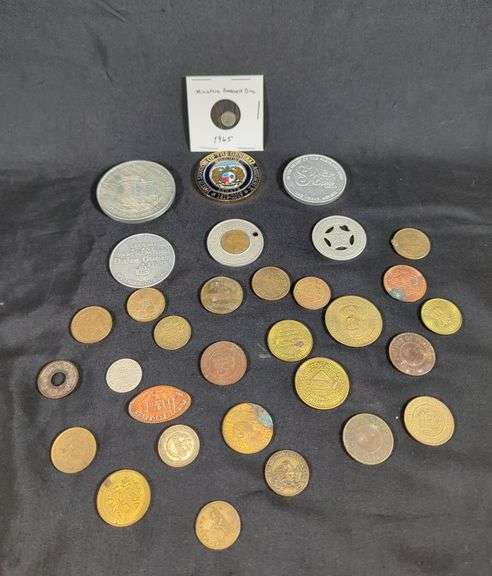 Commemorative Coins, Tokens, Souvenir Coins And Trade Tokens,  Total Qty 32