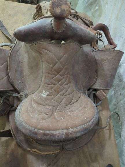 Western Leather Saddle
