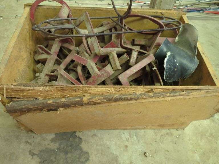 Metal Plant Pot Holders