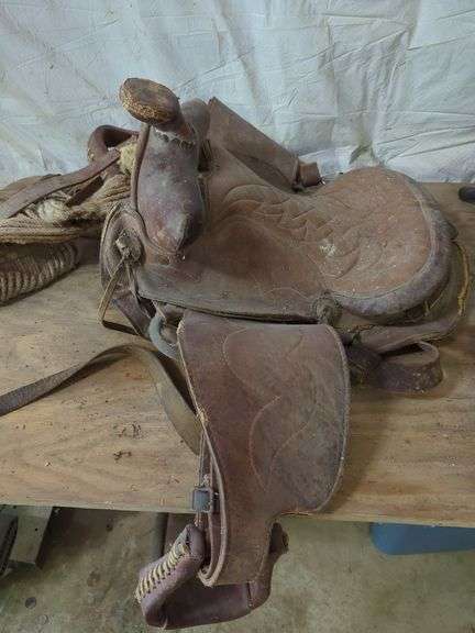 Western Leather Saddle