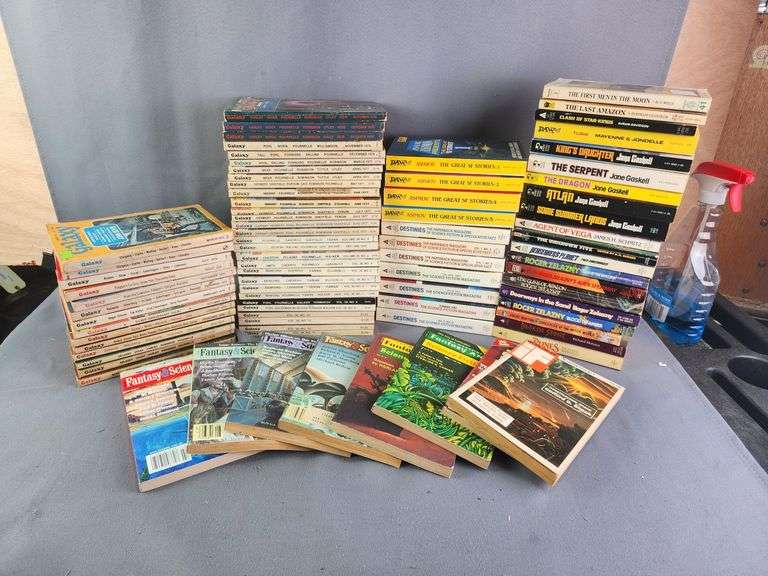 Galaxy Science Fiction Digests And Science Fiction Paperback Collection