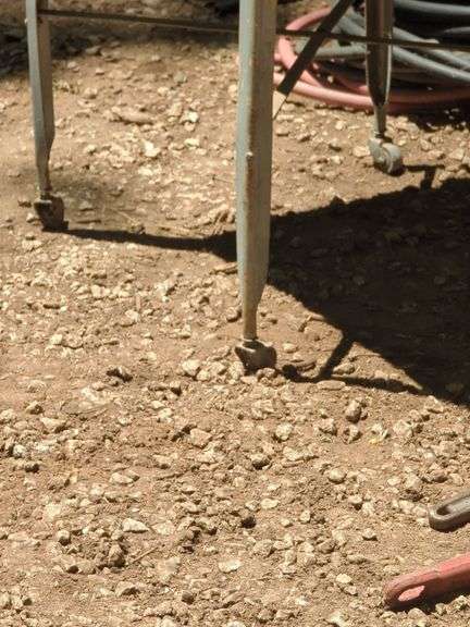 Galvanized Metal Wash Tub with Stand
