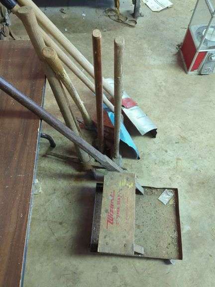 Handled Tools and Wizard Creeper Seat