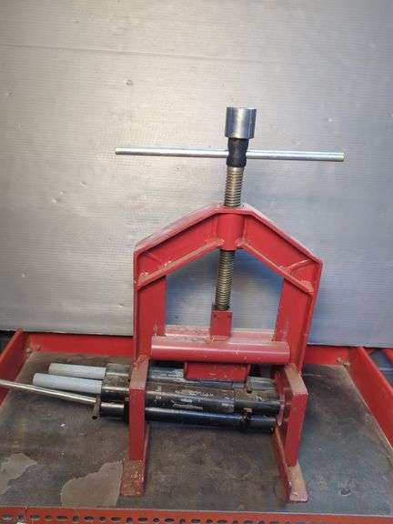 Hand Crafted Adjustable Pipe Crimper