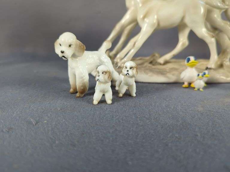 Porcelain/Ceramic Figurines