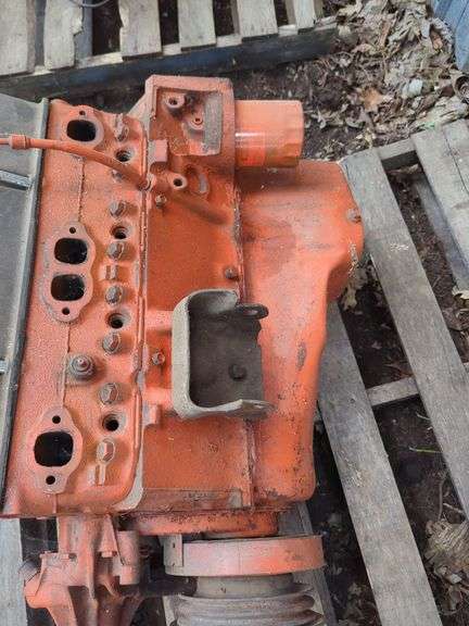 Chevrolet GM 350 Small Block Engine with Moroso Valve Covers