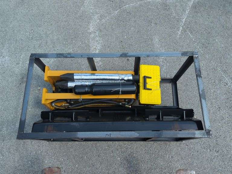 2025 CFG Model SSHH680 Skid Steer Breaker To Fit Skid Steer Loader, Top Type - Unused