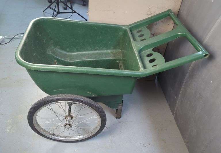 Cyclone Yard Cart