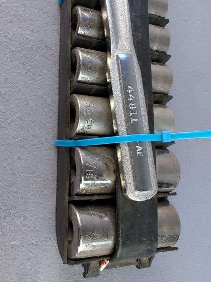 Craftsman Socket Set with Ratchet