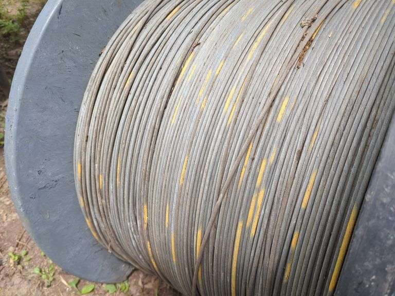 Large Metal Spool with Steel Cable