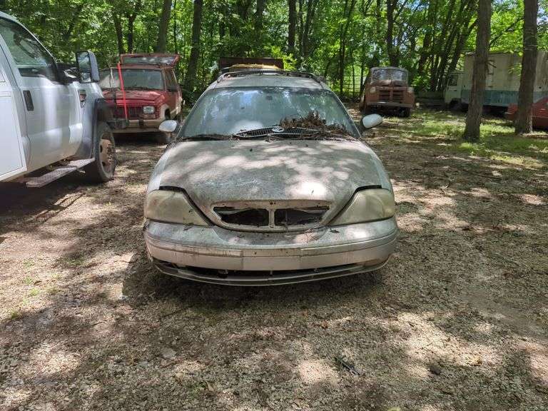 2003 Mercury Sable Station Wagon, VIN 1MEFM59SX3A620528, Mileage Unknown, Missouri Title, FRIDAY Pick Up