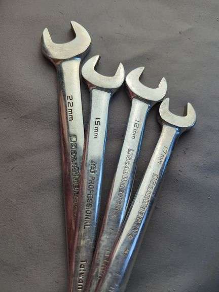 GearWrench Metric Ratcheting Combination Wrenches