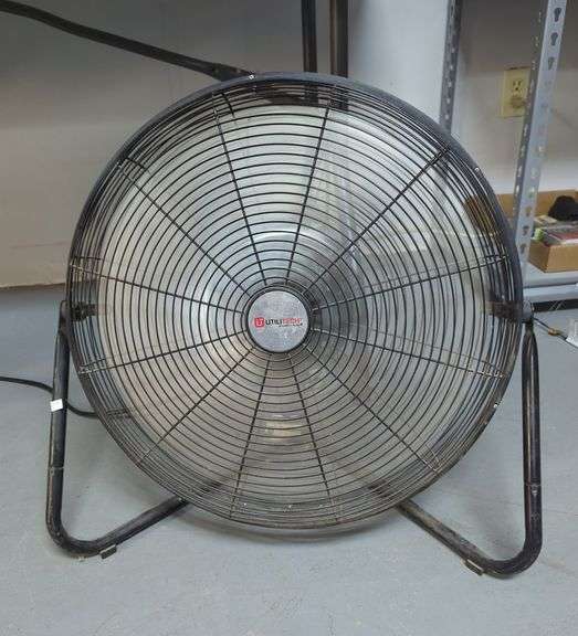 Utilitech 22" Floor Fan