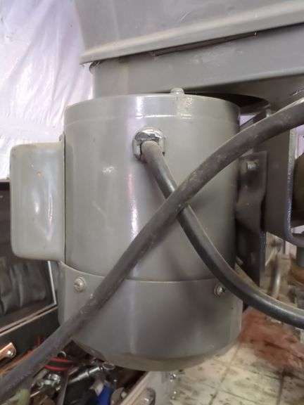 5 Speed Drill Press ZJ4113 - 13mm - Requires Repair