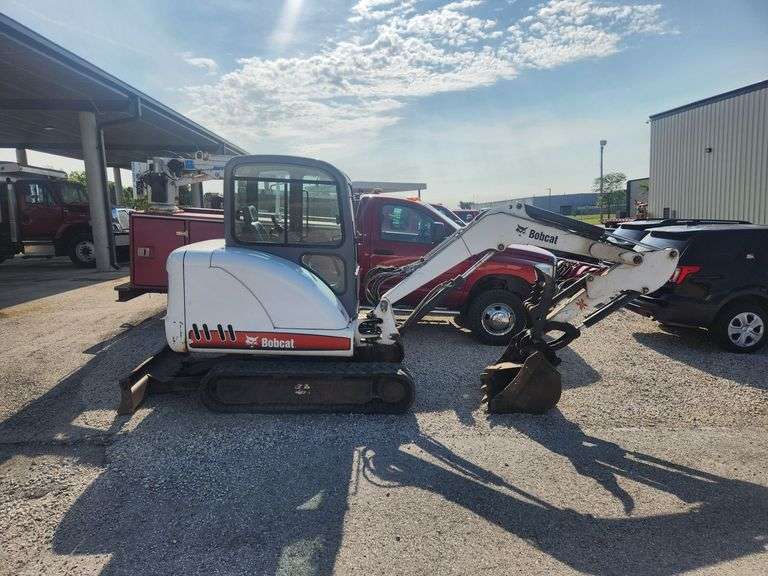 2007 Ingersoll Rand Bobcat Compact Excavator Model 331 With Extra Bucket, 2340.4 Hours image