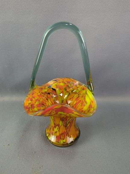 Hand Blown Art Glass Vases & Baskets, Total Qty 5