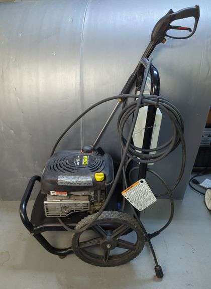 Brute 2500 PSI Gas Powered Pressure Washer