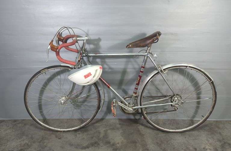 Frejus Torino Road Bicycle with Accessories
