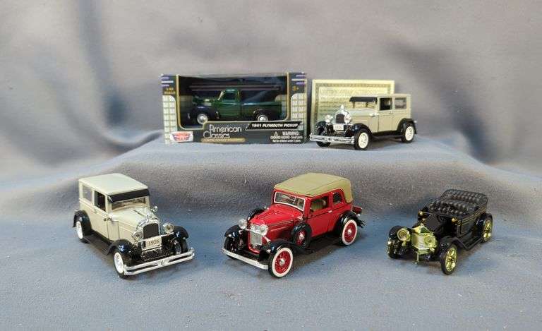Classic Diecast Car Collection - Motor Max American Classics
