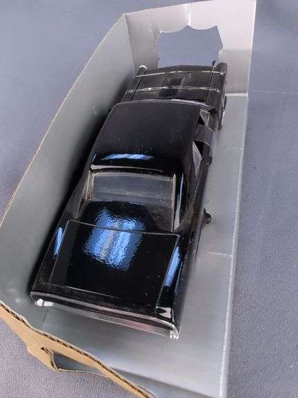 Diecast Model Car Assortment- Pontiac GTO, Ford Mustang GT