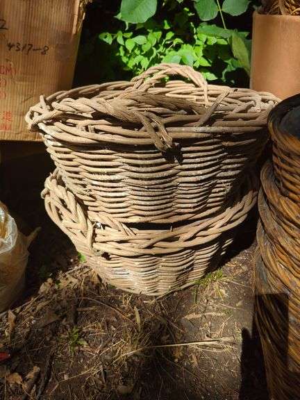 Set of Woven Willow Baskets