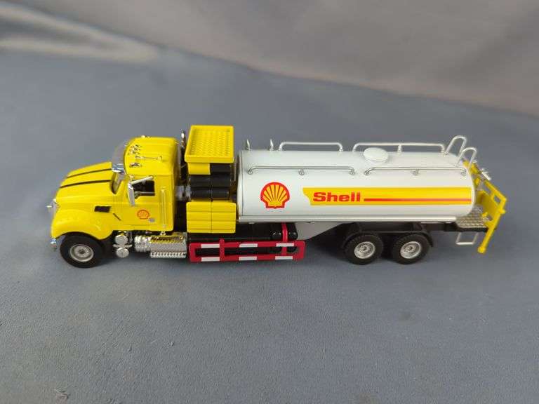 Golden Wheel Shell Tanker Truck - Diecast Model