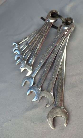 GearWrench Metric Ratcheting Combination Wrenches