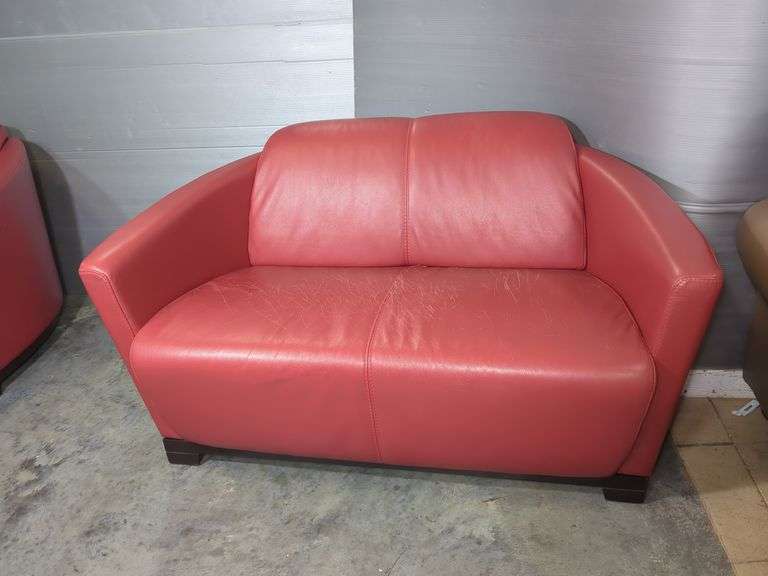 Caliá Italia Red Leather Armchair