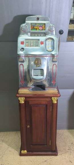 Jennings Standard Chief 10 Cent Slot Machine