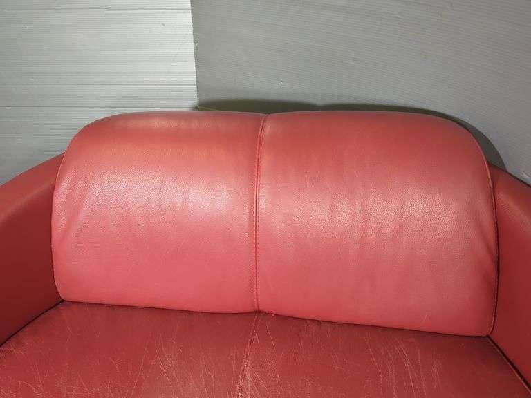 Caliá Italia Red Leather Armchair