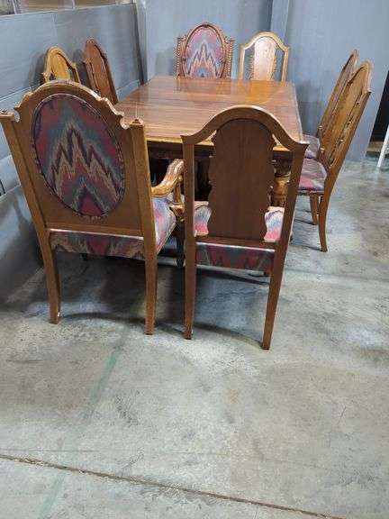 Wood Dining Table With 6 Chairs, Upholstered Seats