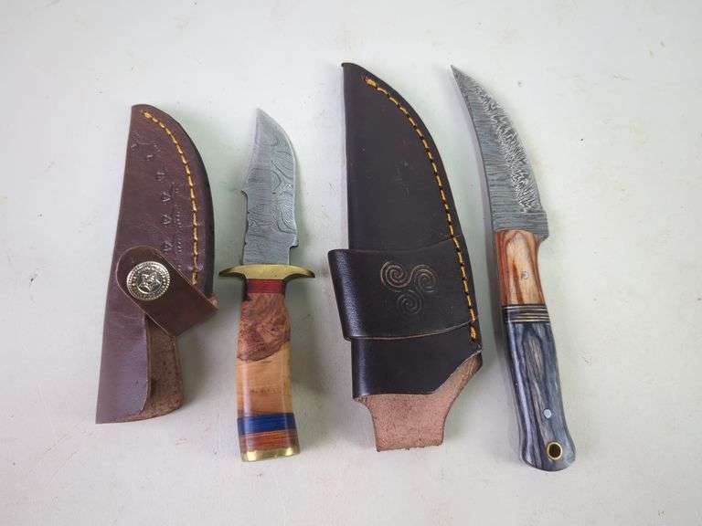 Damascus Steel 3" and 2.5" Fixed Blade Knives With Leather Sheaths image