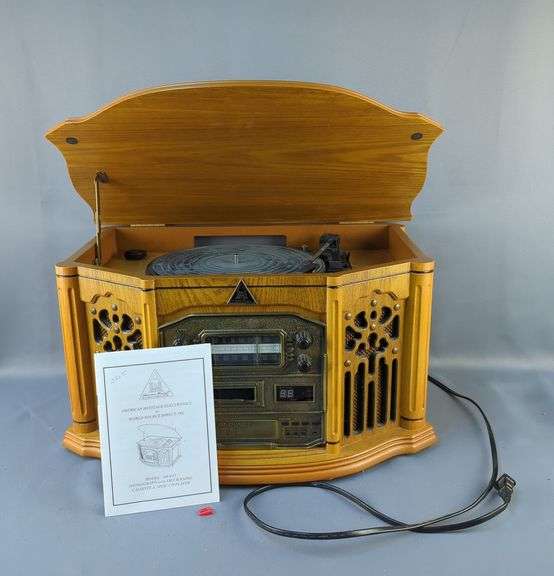 American Heritage Electronics Phonograph with AM/FM Radio, Cassette and CD Player
