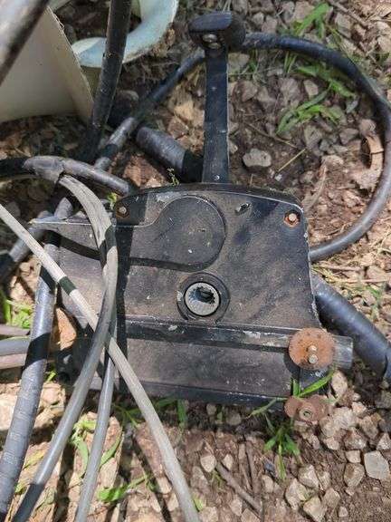 Johnson Outboard Motor - Model CD-19, No Title