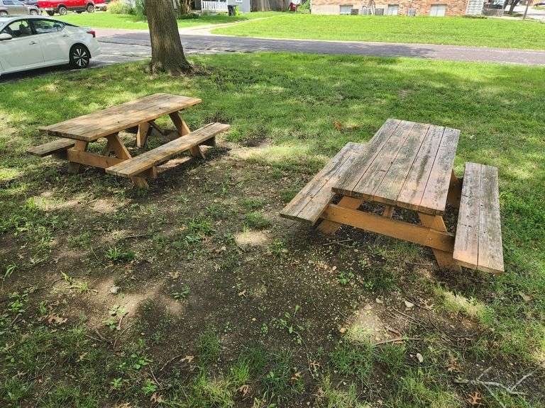 Picnic Tables, Qty 2