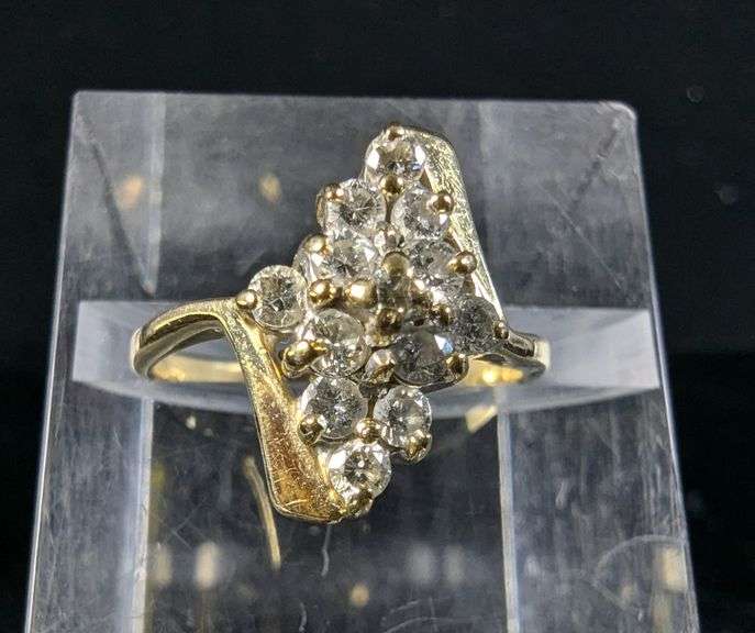 14k Gold and Diamond Cluster Ring
