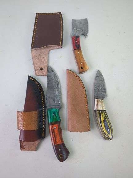 Damascus Steel 4", 3", and 2.5" Fixed Blade Knives With Leather Sheaths image