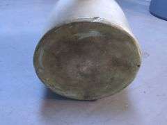 Beehive Stoneware 5 Gallon Jug With Handle
